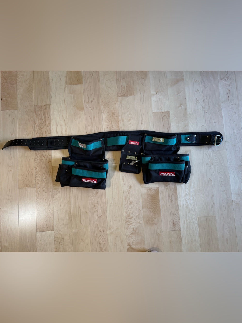 NWOT Makita Tool Belt with Multiple Pouches